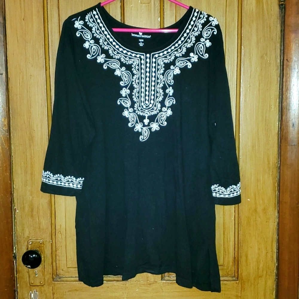 Woman Within Black and White 30" Tunic with Embroidery Details Large 18/20